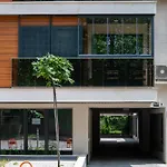 Bright Studio In The City Center